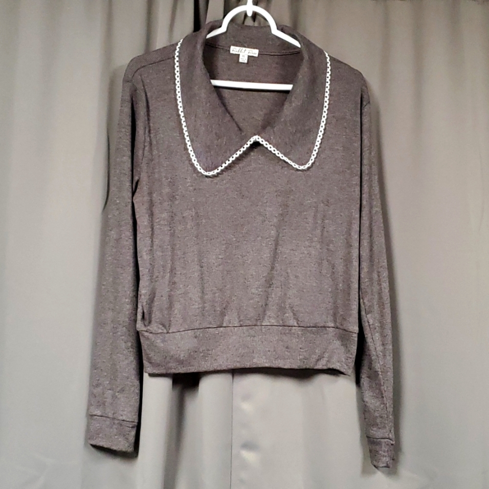 XL Rabbit Rose Gray with with accent trim